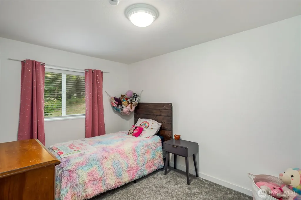2097 Gull Way Camano Island WA 98282