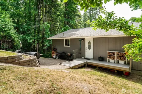 2097 Gull Way Camano Island WA 98282