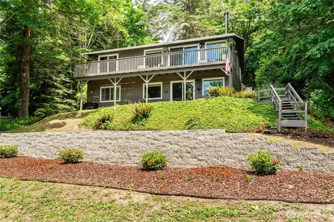 2097 Gull Way Camano Island WA 98282