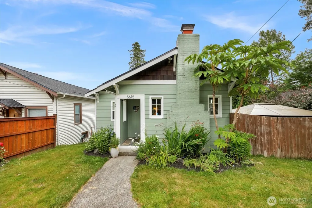 5615 S 2nd Avenue Everett WA 98203