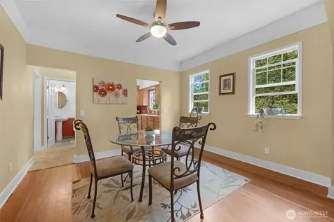 5615 S 2nd Avenue Everett WA 98203