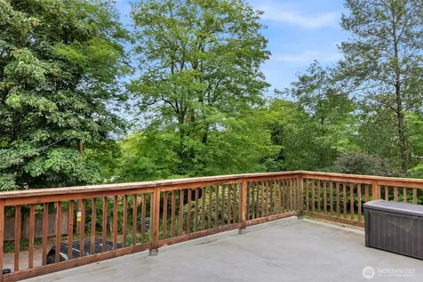 5615 S 2nd Avenue Everett WA 98203