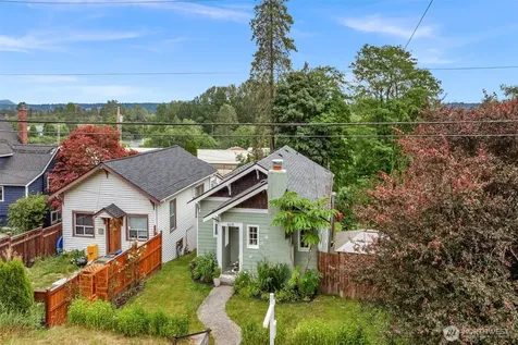 5615 S 2nd Avenue Everett WA 98203