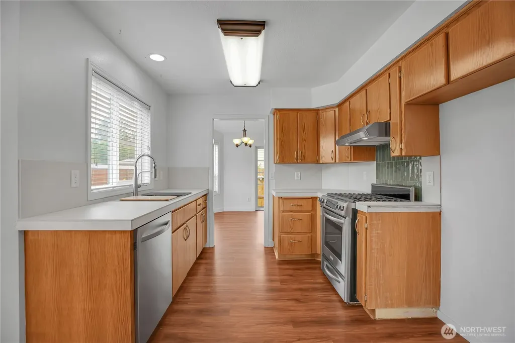 703 NW 114th Street Vancouver WA 98685