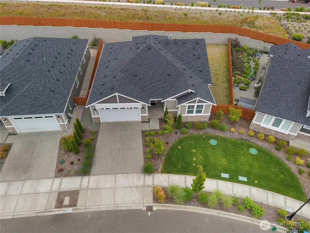 2905 Arrowroot Loop SE Lacey WA 98513