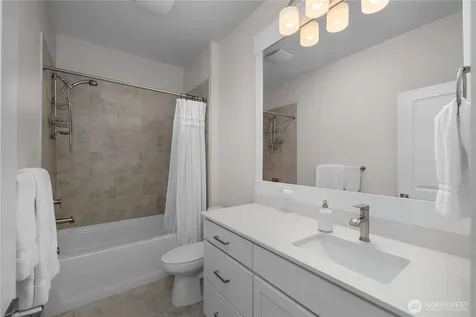 2905 Arrowroot Loop SE Lacey WA 98513