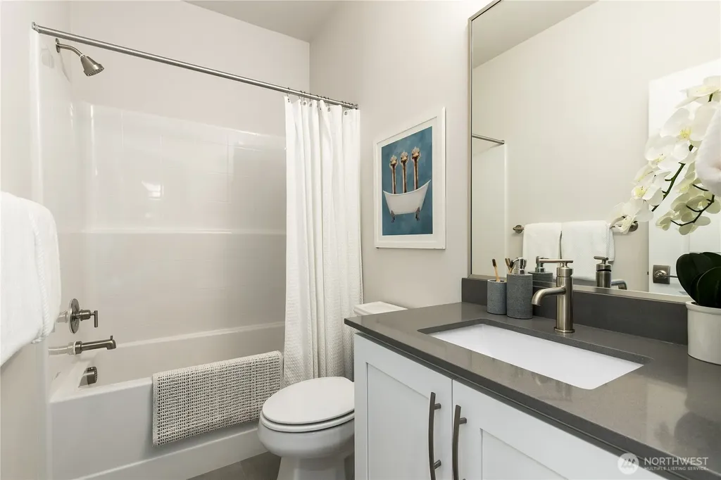 1429 8th Avenue NE Issaquah WA 98029