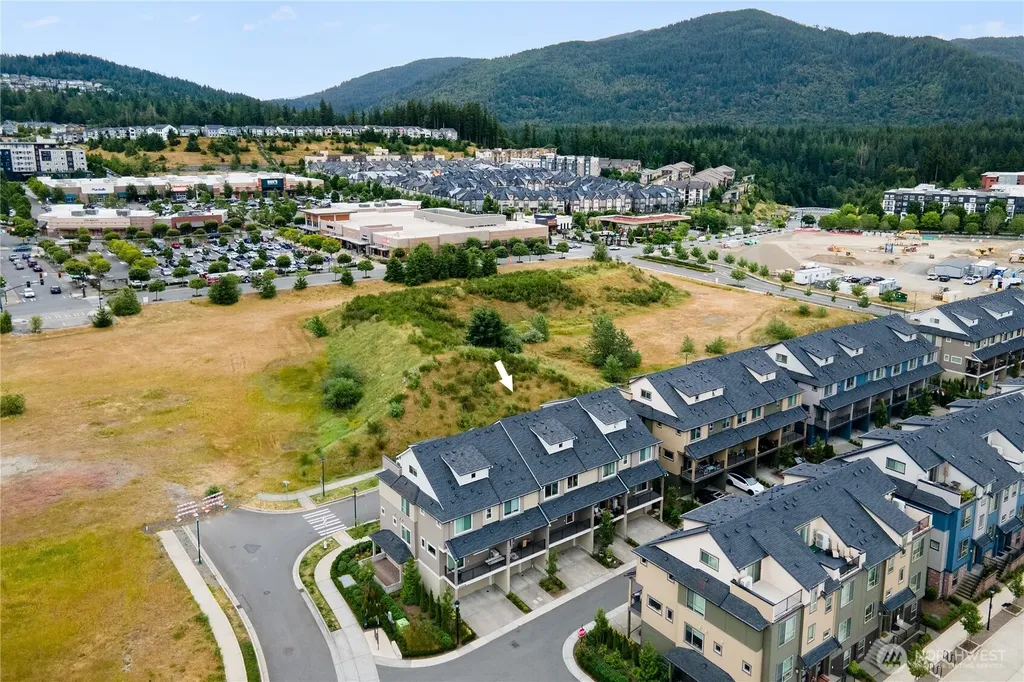 1429 8th Avenue NE Issaquah WA 98029