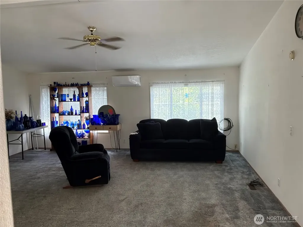 131 Midnight Court Allyn WA 98524