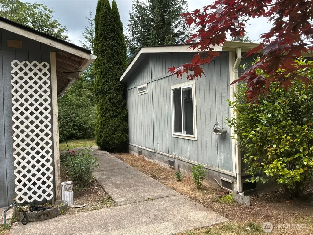 131 Midnight Court Allyn WA 98524