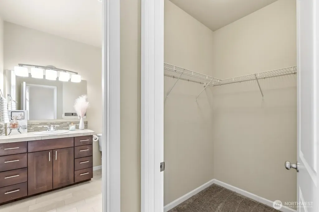 14441 100th Ave SE Yelm WA 98597