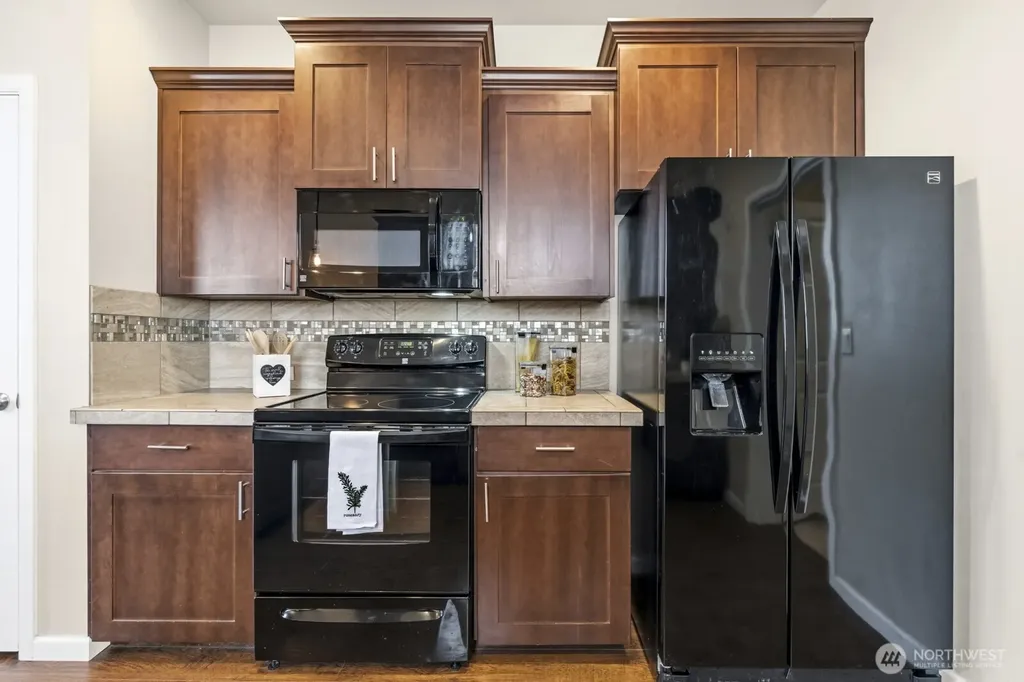 14441 100th Ave SE Yelm WA 98597