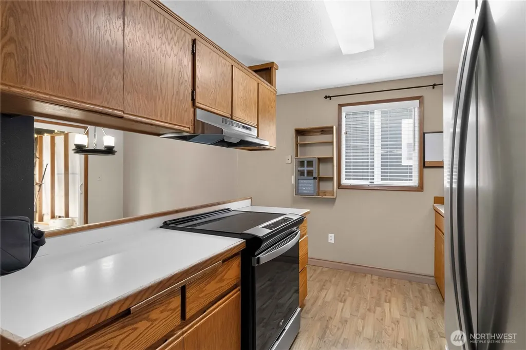 4737 Pennsylvania Street Longview WA 98632