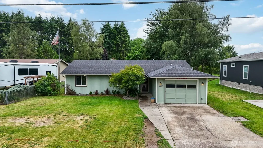 4737 Pennsylvania Street Longview WA 98632