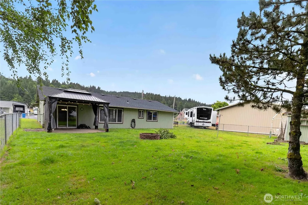 4737 Pennsylvania Street Longview WA 98632