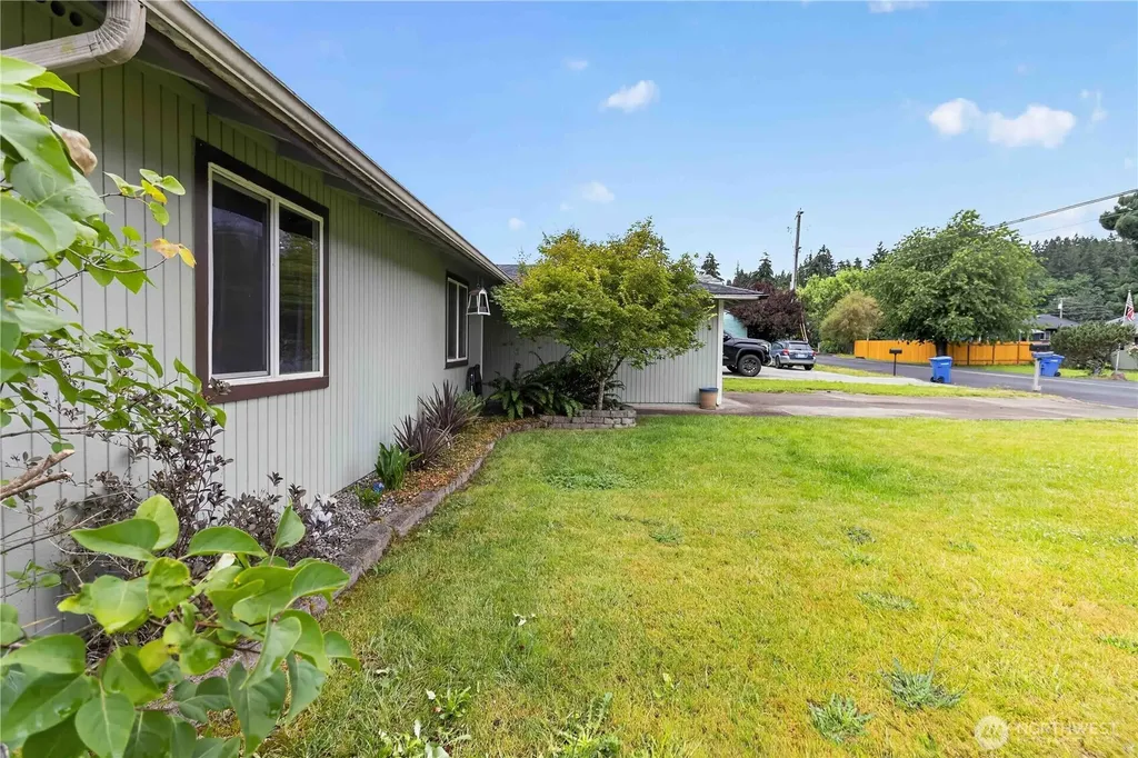 4737 Pennsylvania Street Longview WA 98632