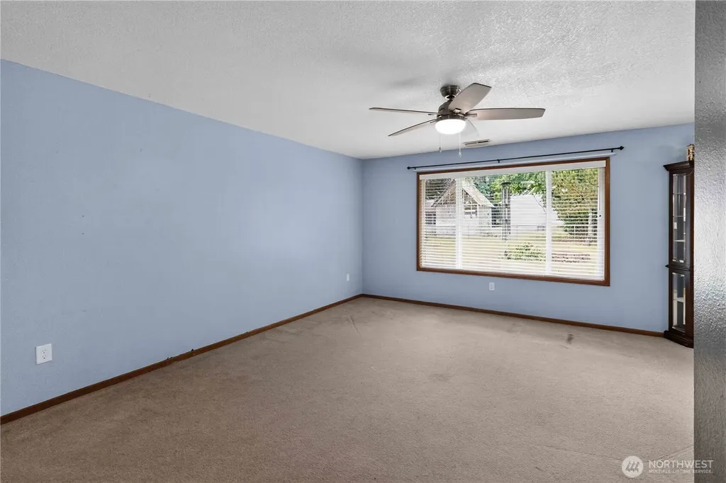 4737 Pennsylvania Street Longview WA 98632