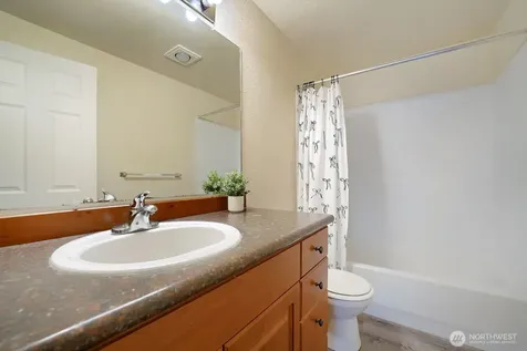 3811 130th Lane SE Bellevue WA 98006