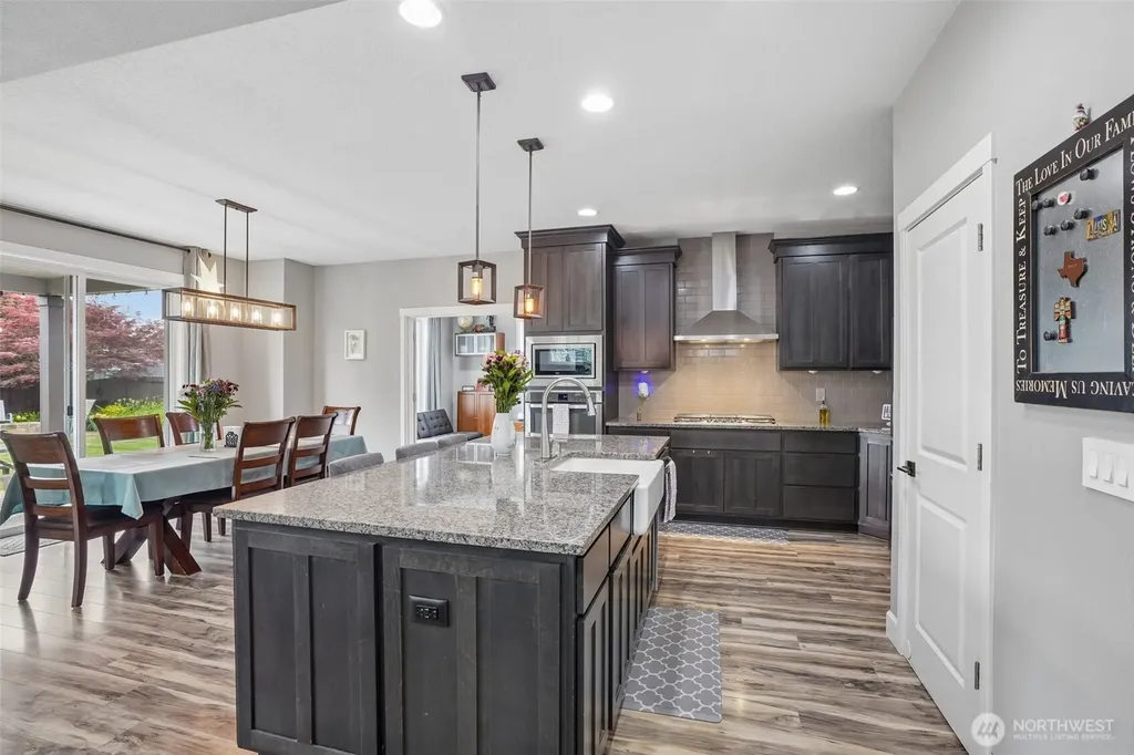 775 N 49 Avenue Ridgefield WA 98642