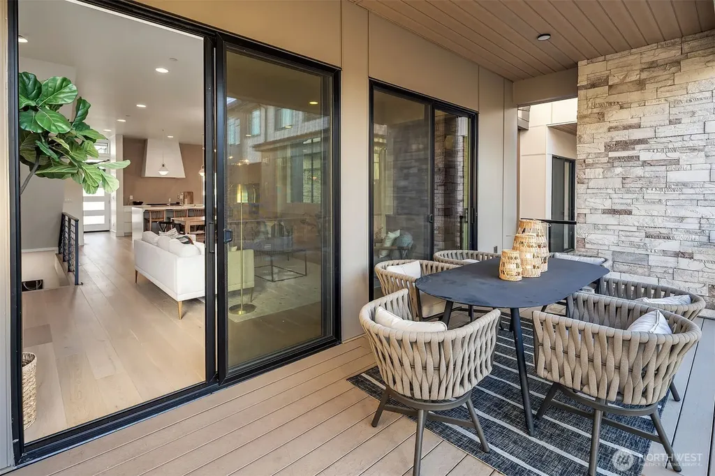 14351 NE 148th Place Woodinville WA 98072