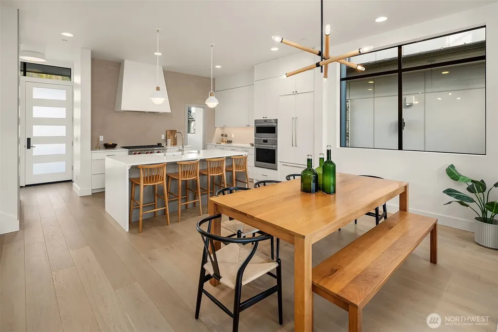 14351 NE 148th Place Woodinville WA 98072