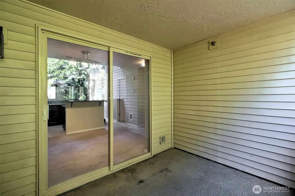 4701 NW Walgren Drive Silverdale WA 98383