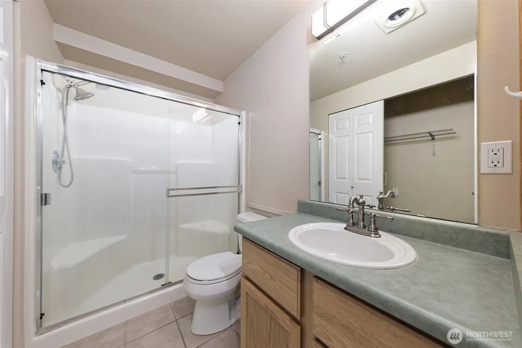 4701 NW Walgren Drive Silverdale WA 98383