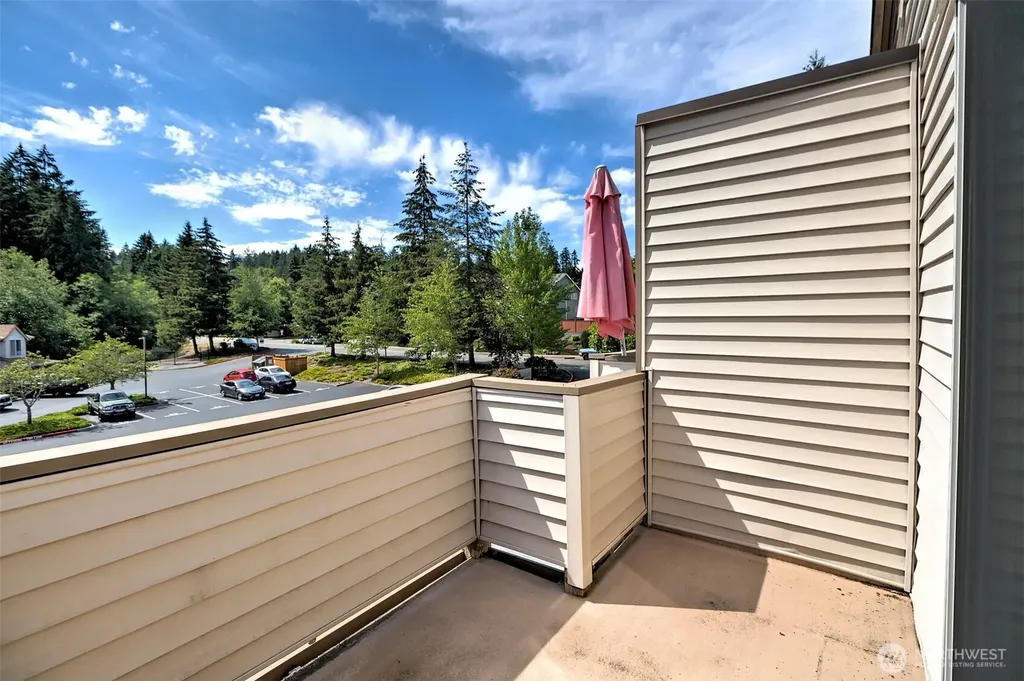 4701 NW Walgren Drive Silverdale WA 98383
