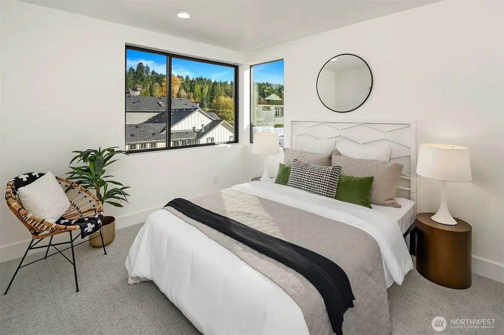 14351 NE 148th Place Woodinville WA 98072