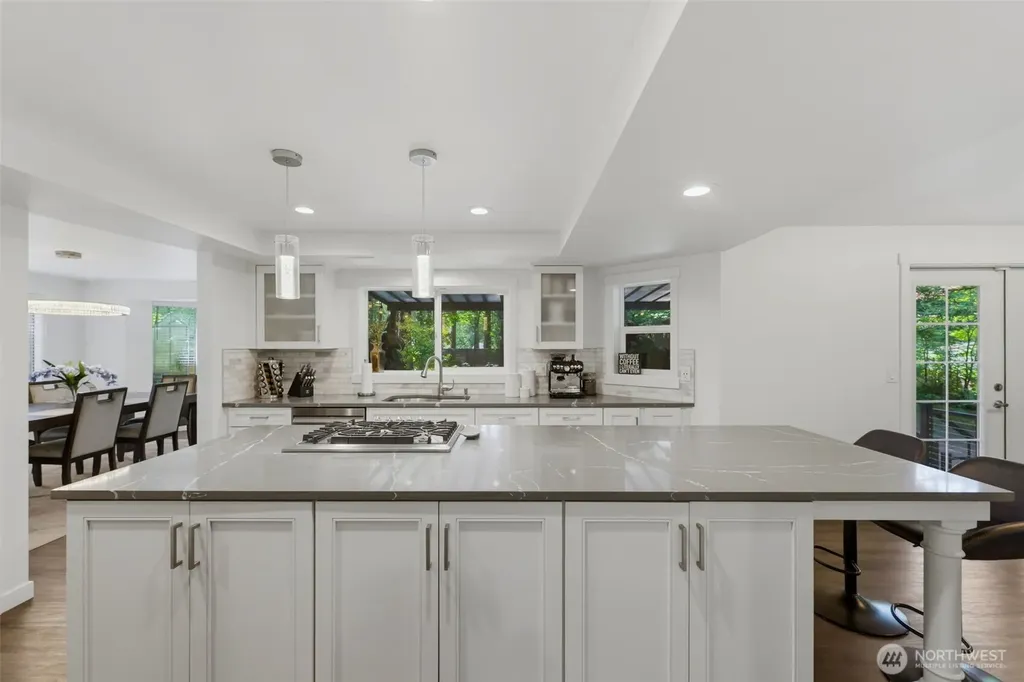 22429 SE 329th Avenue Black Diamond WA 98010
