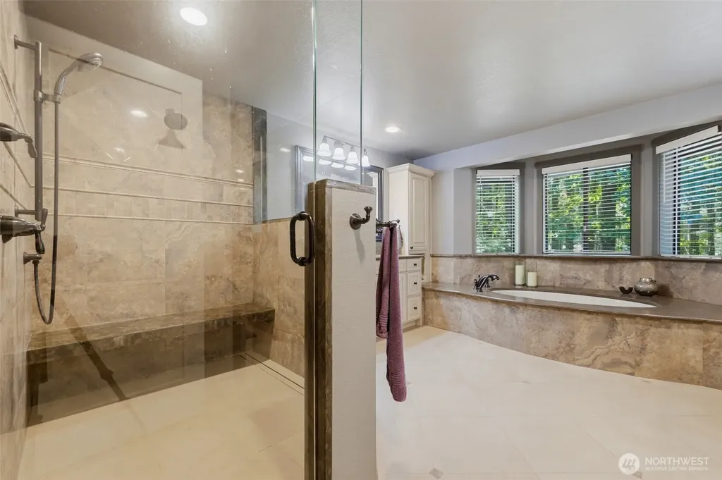 22429 SE 329th Avenue Black Diamond WA 98010
