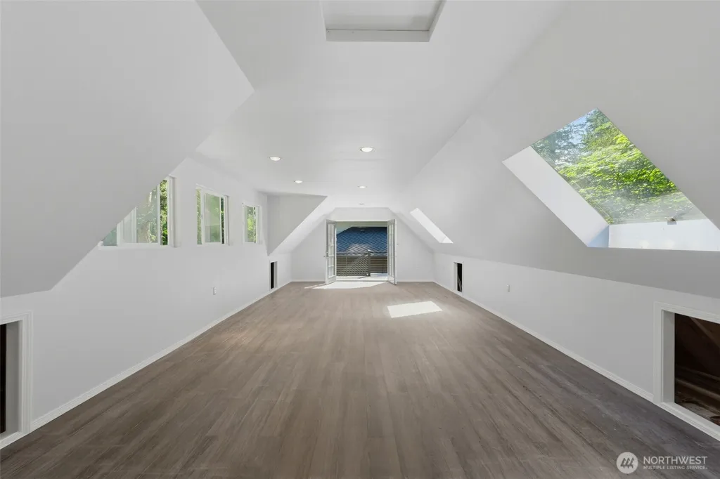 22429 SE 329th Street Black Diamond WA 98010