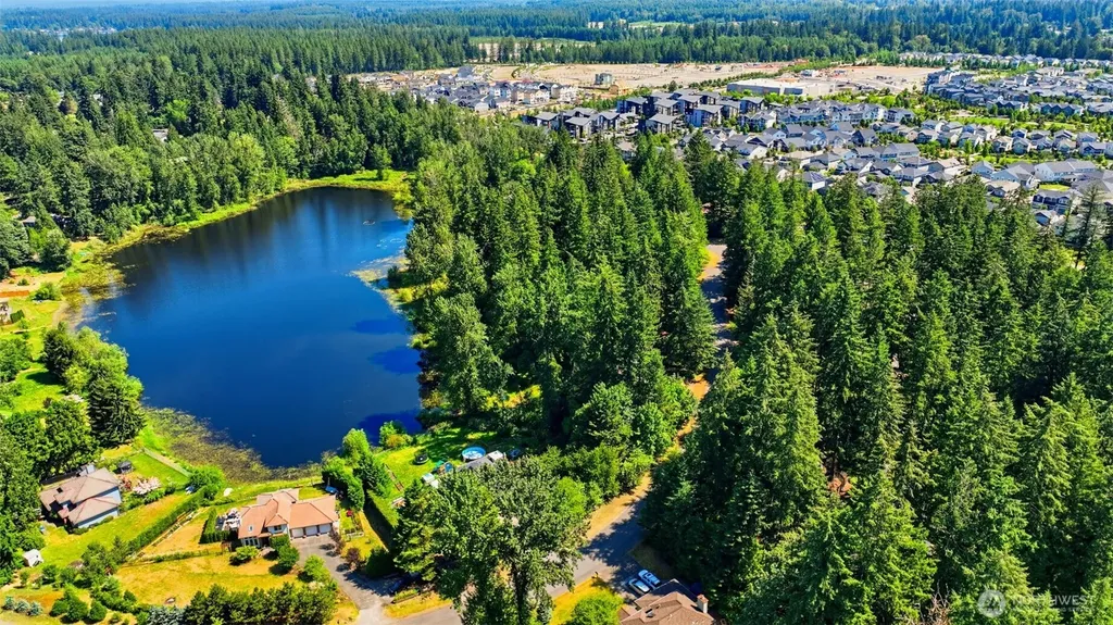 22429 SE 329th Avenue Black Diamond WA 98010