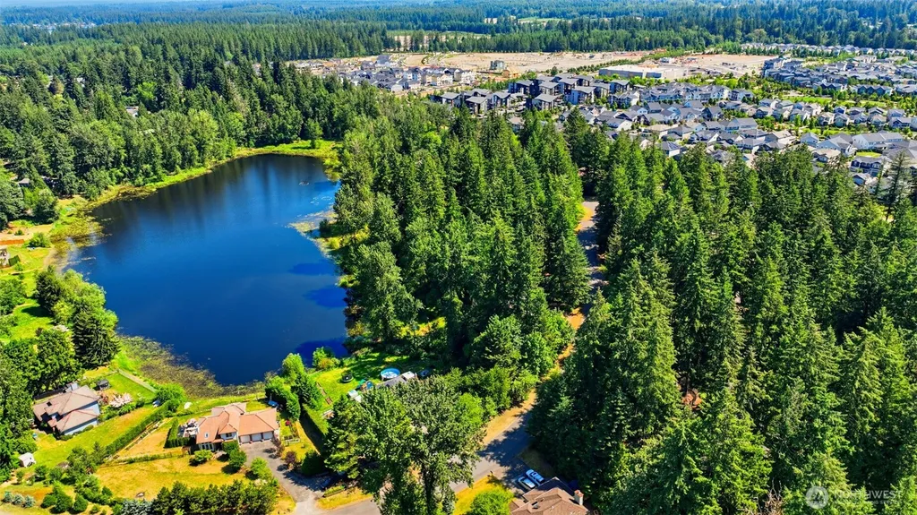 22429 SE 329th Street Black Diamond WA 98010