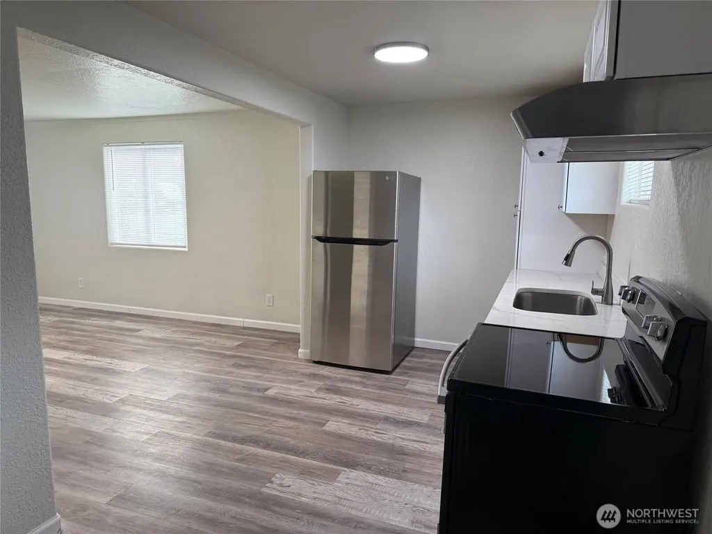 31 F Street NW Ephrata WA 98823