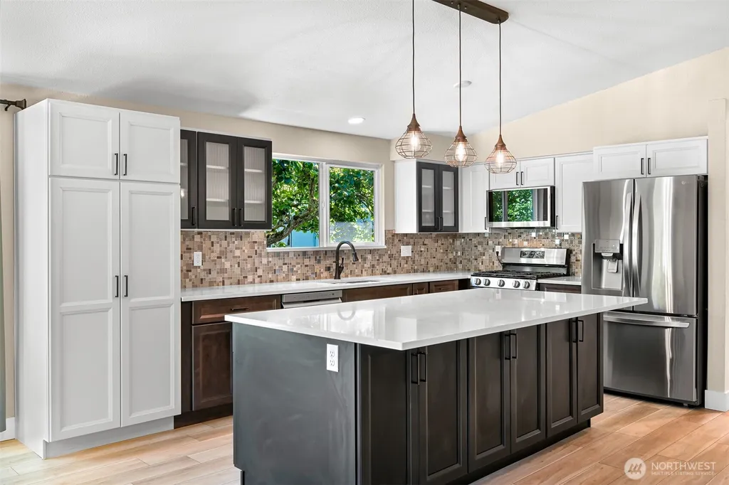 2505 Cherry Street Bellingham WA 98225