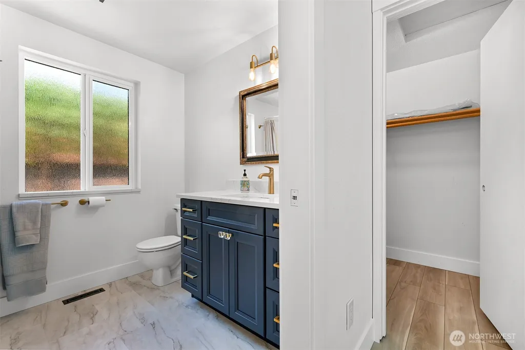 2505 Cherry Street Bellingham WA 98225