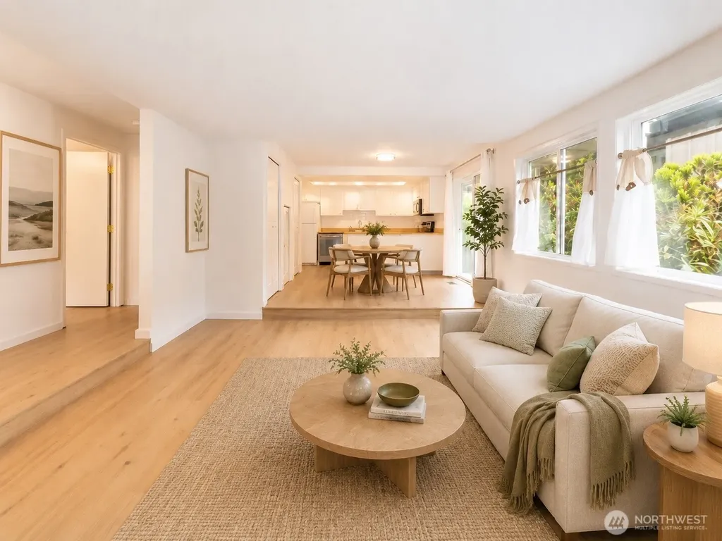12716 NE 120th Street Kirkland WA 98034