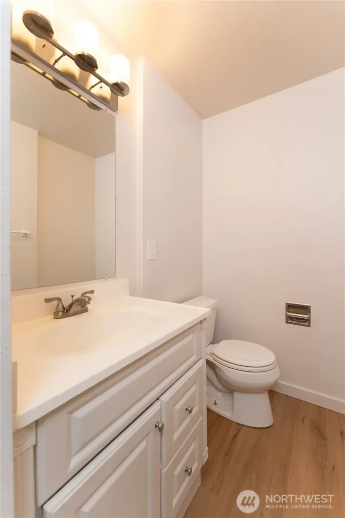 12716 NE 120th Street Kirkland WA 98034