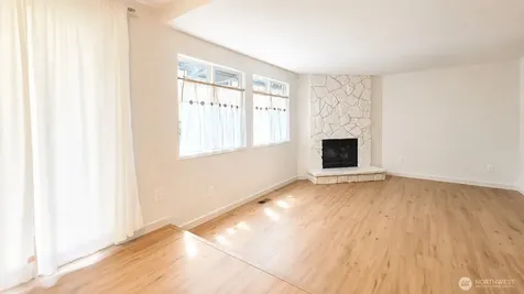 12716 NE 120th Street Kirkland WA 98034