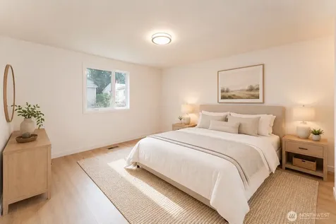 12716 NE 120th Street Kirkland WA 98034