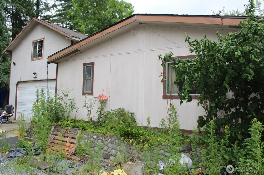 19830 SE 353rd Street Auburn WA 98092