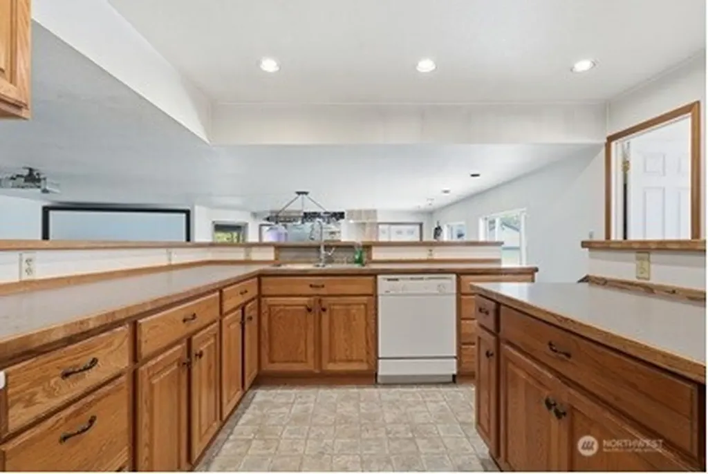 310 E 3rd Avenue Kennewick WA 99336