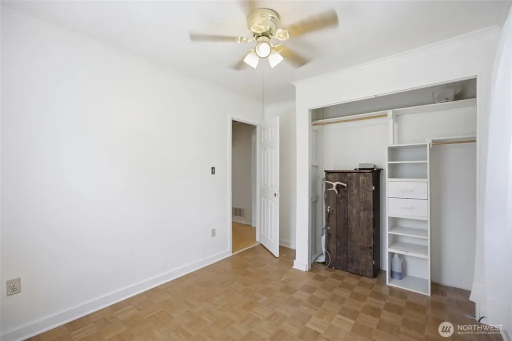 119 Washington Place Electric City WA 99123