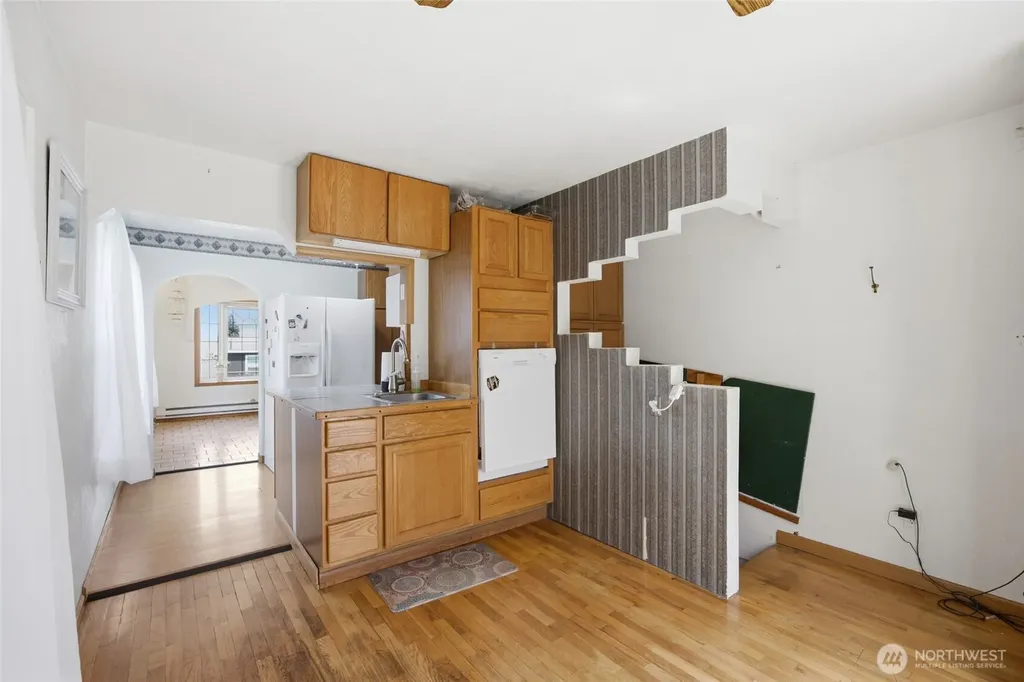 119 Washington Place Electric City WA 99123