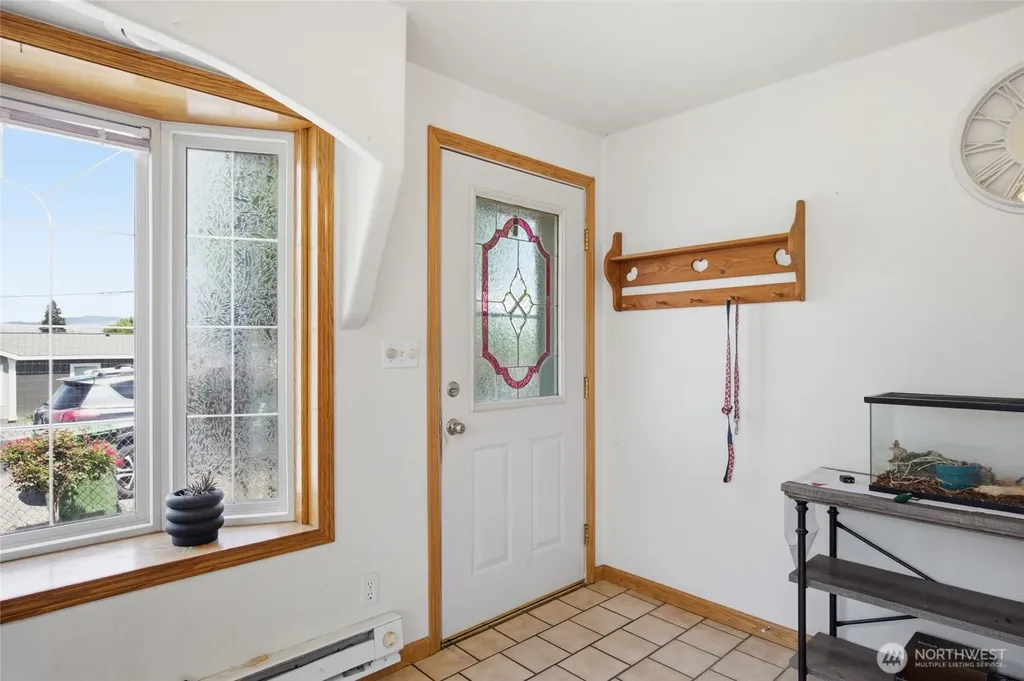 119 Washington Place Electric City WA 99123