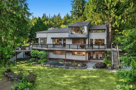 7118 NE 118th Street Kirkland WA 98034