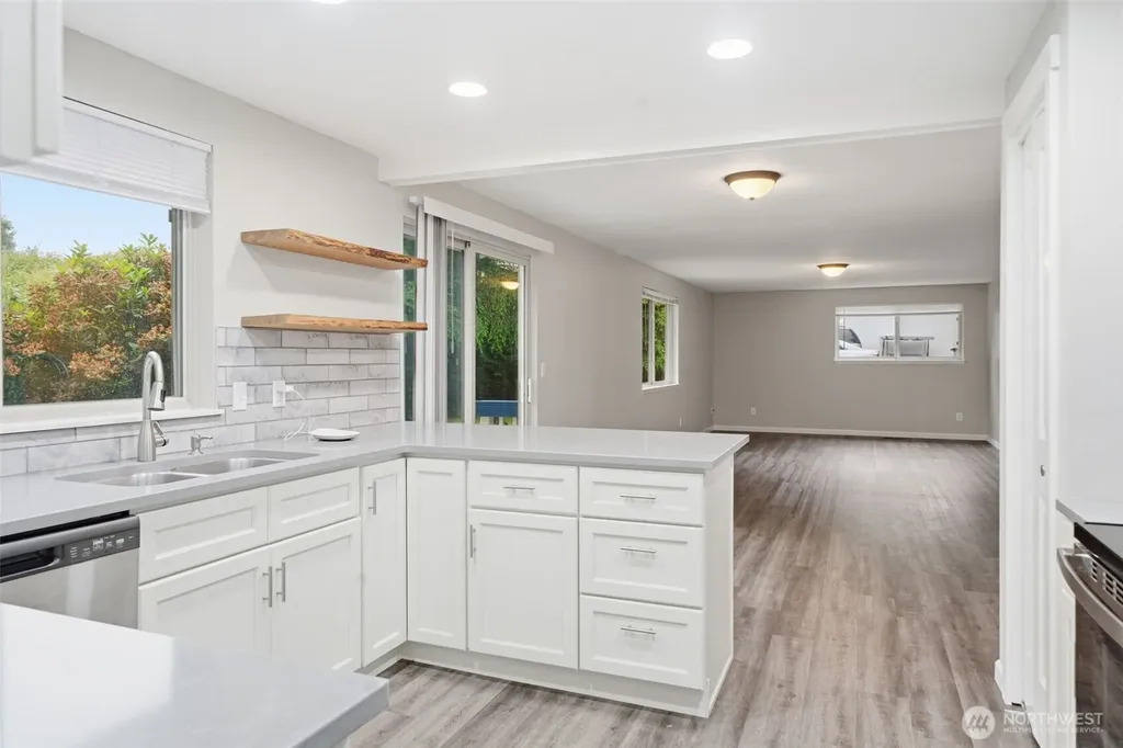 1435 SE Vallair Court Port Orchard WA 98366