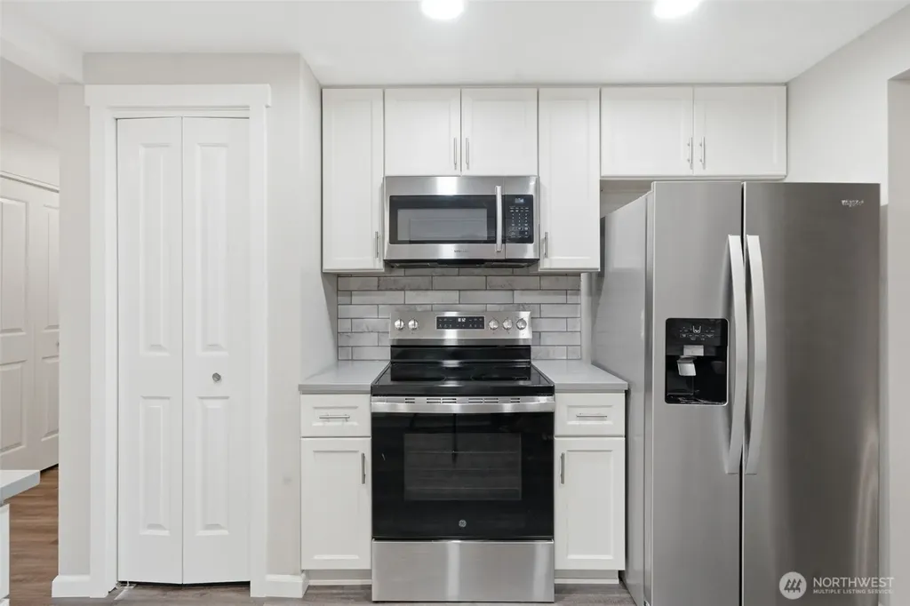 1435 SE Vallair Court Port Orchard WA 98366