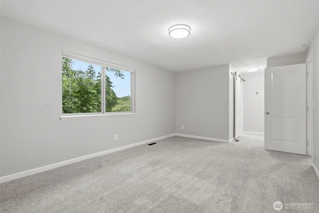 1435 SE Vallair Court Port Orchard WA 98366